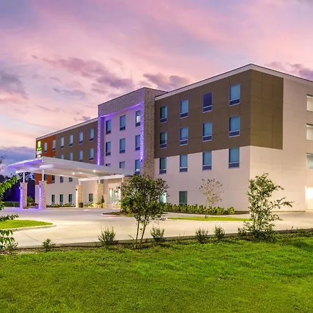 Holiday Inn Express & Suites Macclenny By Ihg